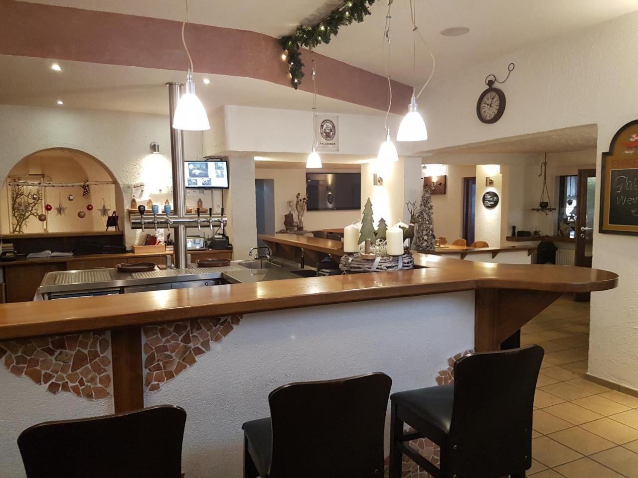 Wolfs Stuben Hotel